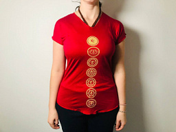 Футболка женская легкая, с чакрами, красная