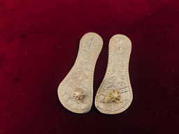 Падуки 4,7 см. Серебро